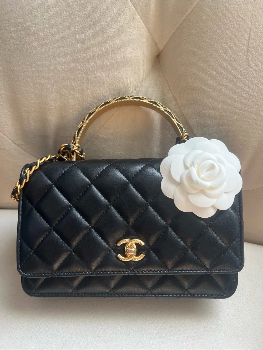 Chanel Top Handle WOC crossbody - Picture 2 of 10